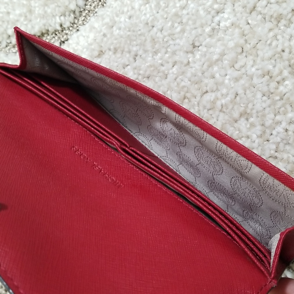 ⛔SOLD⛔NWOT MK jet set wallet in red color! - Picture 7 of 10